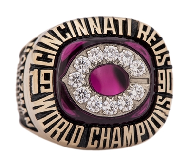 1990 Cincinnati Reds World Series Championship Ring Presented To AA Affiliate Chattanooga Lookouts Owner Rick Holtzman